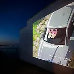 Sea View Penthouse *