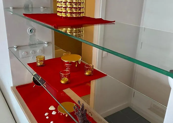 Sea View Penthouse Apartment *