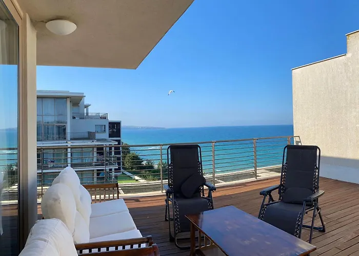 Sea View Penthouse * Obzor